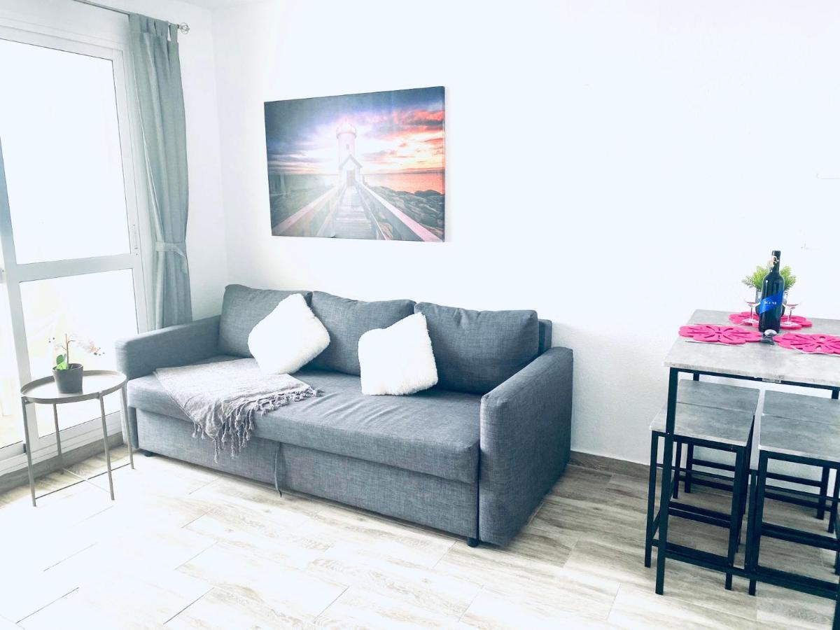 Spectacular Apartment With Amazing Sea Views! Benalmadena Bagian luar foto